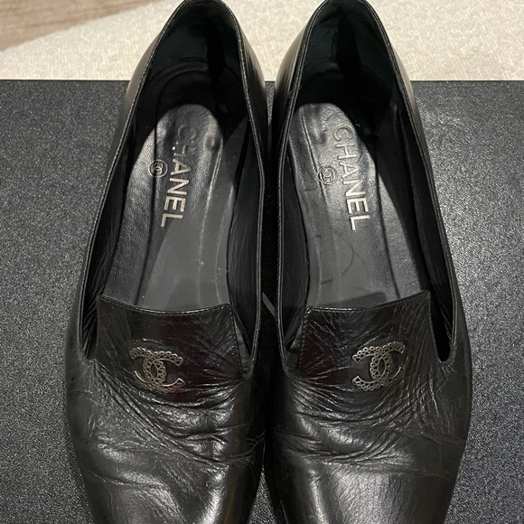 Chanel Black Loafer Flats size 38.5 - Picture 3 of 5